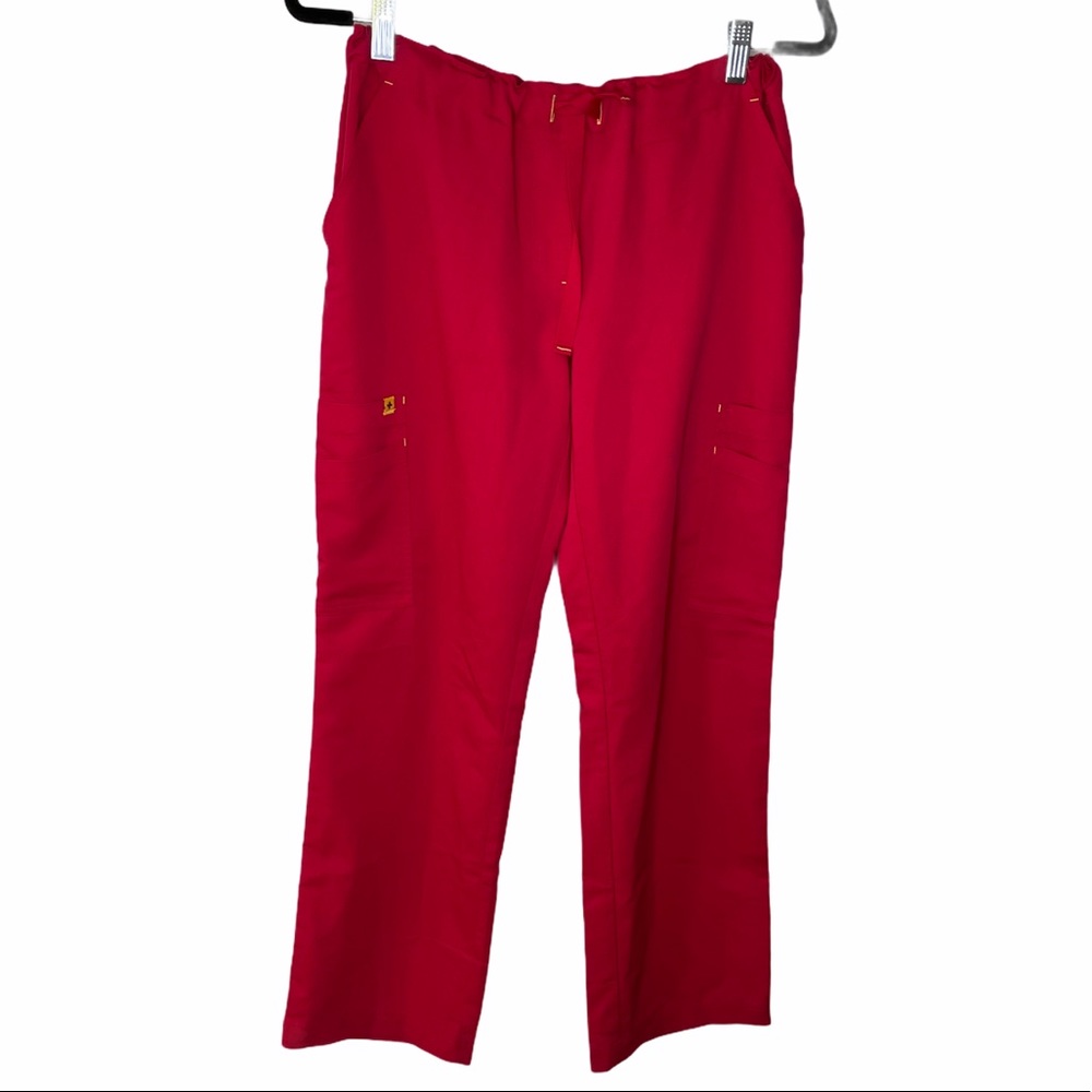 Figs Scrub Bottoms w/ pockets- Small, Pink Fuchsia